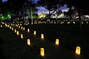 Candle-Lighting060