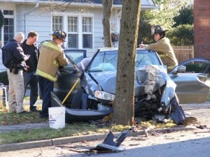 crash_lincoln_theridgewoodblog.net_-300x225