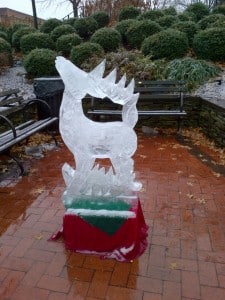 ice_scupture3_theridgewoodblog.net