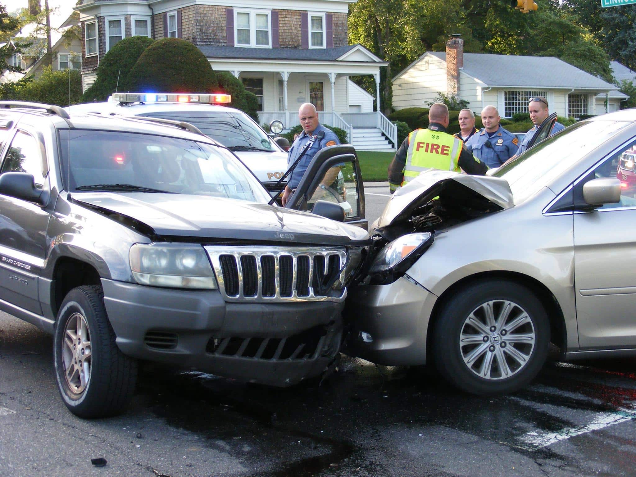 (2) vehicle crash at the intersection of North Maple Avenue and Linwood Avenue in Ridgewood