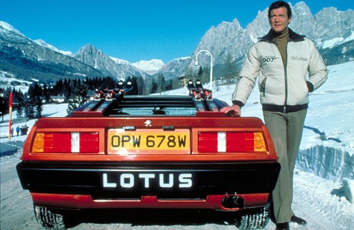 James Bond Lotus