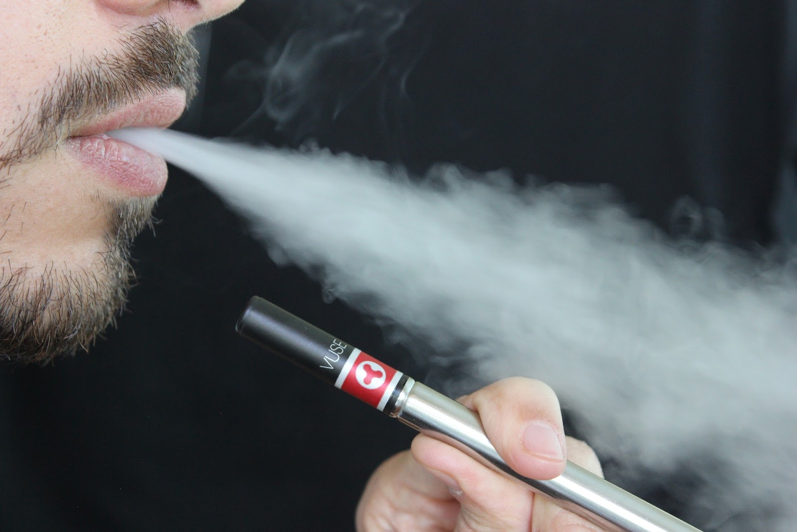 vapinghealthierthansmoking 303403439