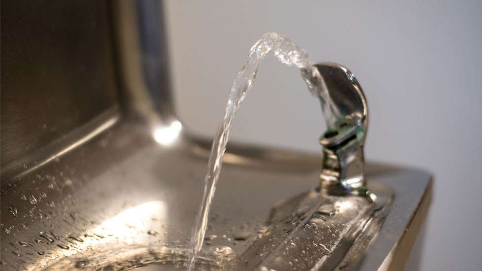 6081145ba94d8c422e09c161 the best drinking fountains for gyms hero image