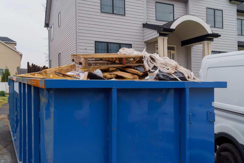 construction dumpster rental milwaukee 2593343626