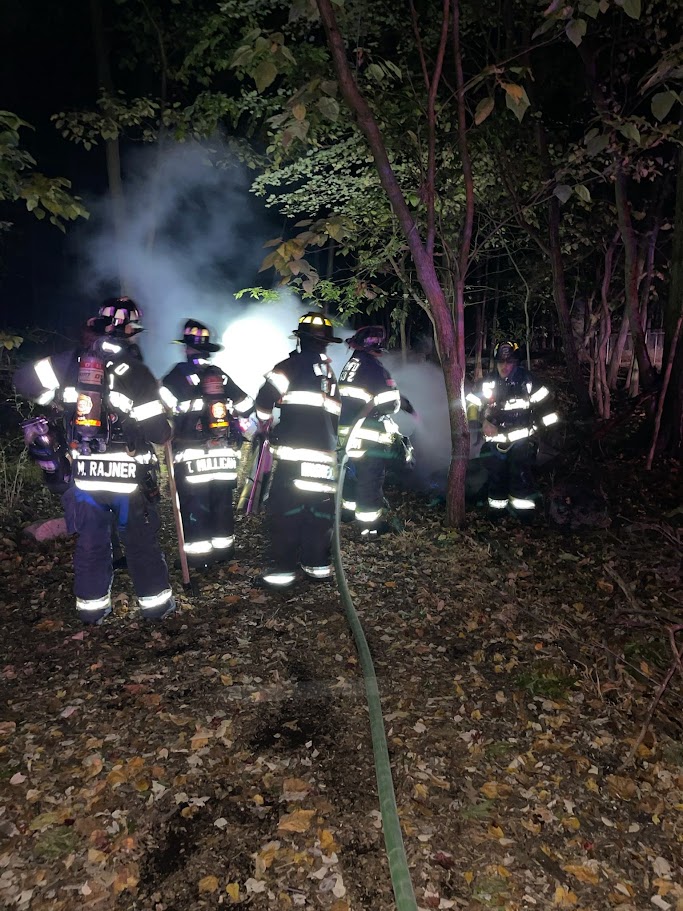 Suspicious Brush Fire Behind Swim Club: New Milford Officials Investigate 574029330 1256050119896829 5693504128714948850 n