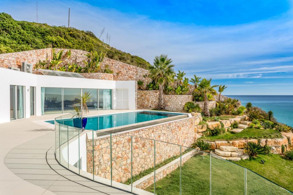 Villas to Rent in Portugal: Discover Luxurious Retreats in Lagos Algarve VilaAlegria 11 compressed 1024x683 4048635702
