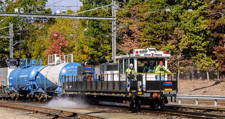 Aquatrack image002 755x402 1