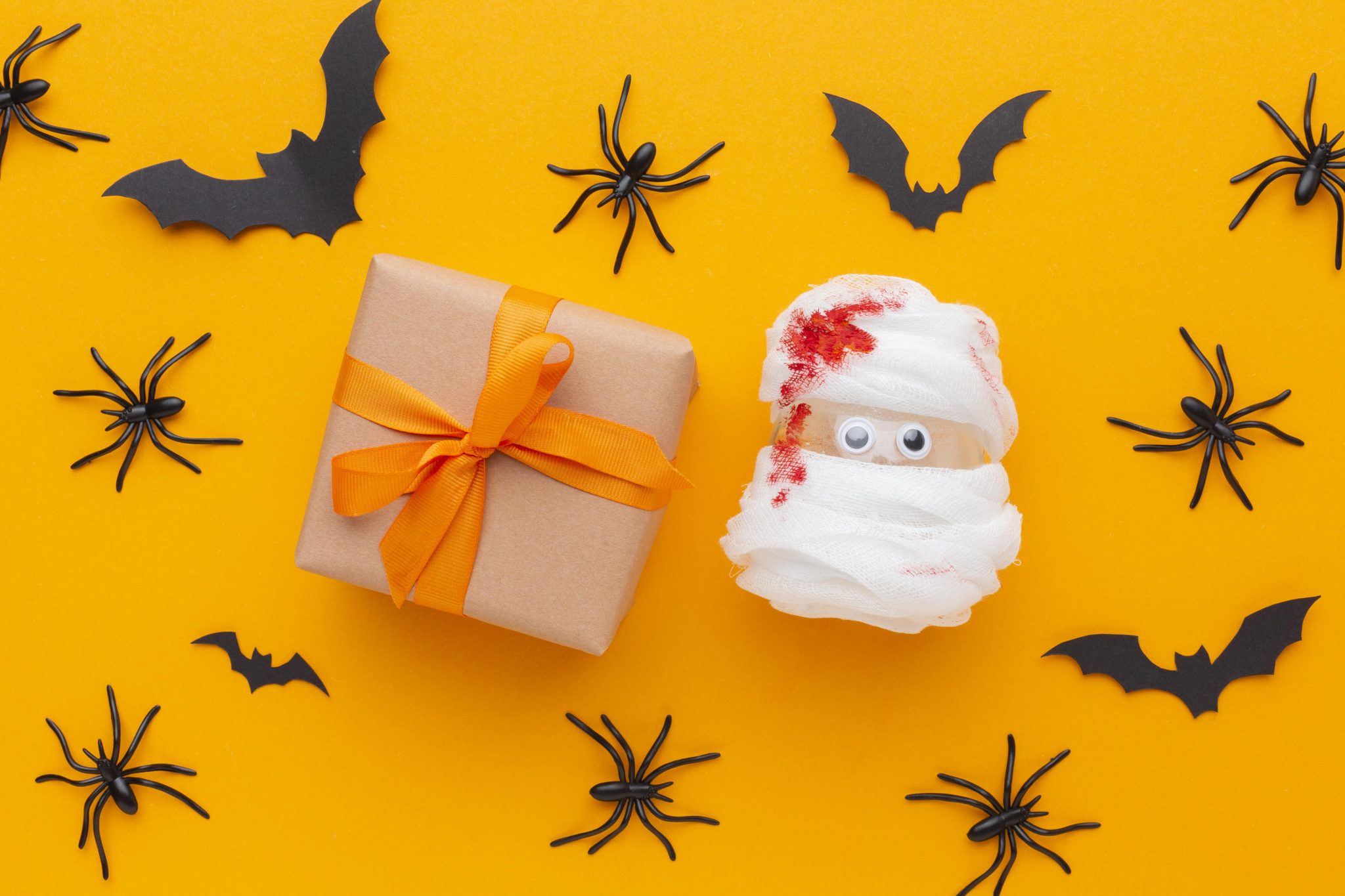Spooky and Sustainable Custom Eco-Friendly Packaging to Try! top view creepy halloween elements scaled