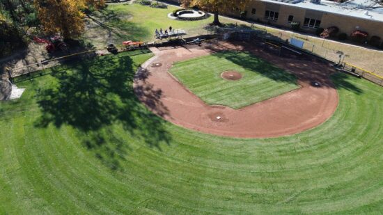 581931336 723441654118714 384333121571323298 n