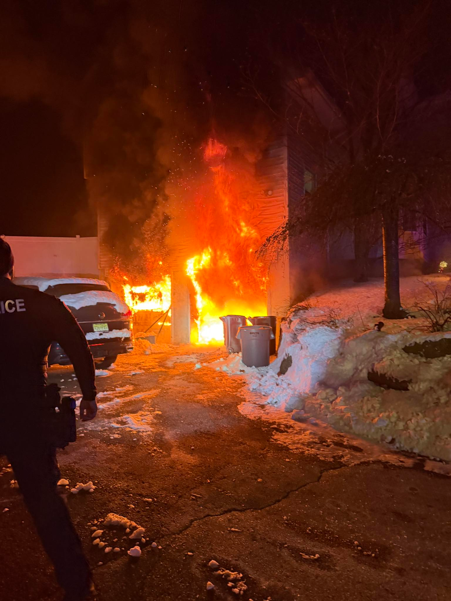 599580520 1298551138980186 5206640035694607683 n