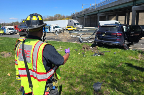 Chaos on Route 80: 4 Hospitalized After Rollover Crash Near Route 17 Exit in Hackensack Screenshot 2026 04 08 052153
