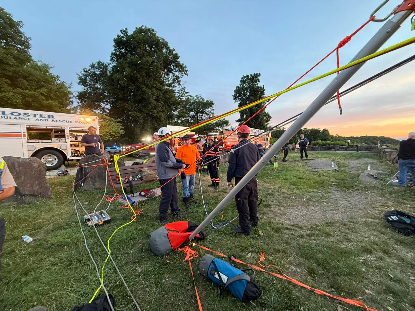 Overlooking the Hudson: Tragedy Strikes Alpine Cliffs as Recovery Teams Deploy to State Line Lookout 723445017 1493593149477297 864360319894810052 n