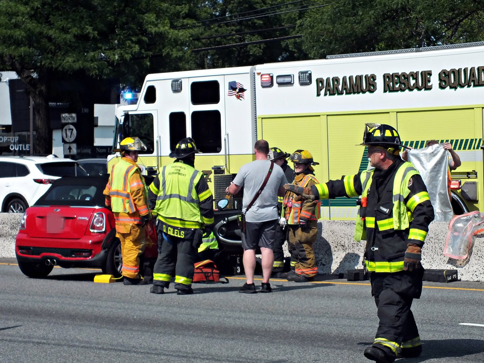 Emergency Rescue Teams Free Trapped Victim in Route 17 Crash Near Garden State Parkway 755287830 1693482509446925 1878410713225280171 n
