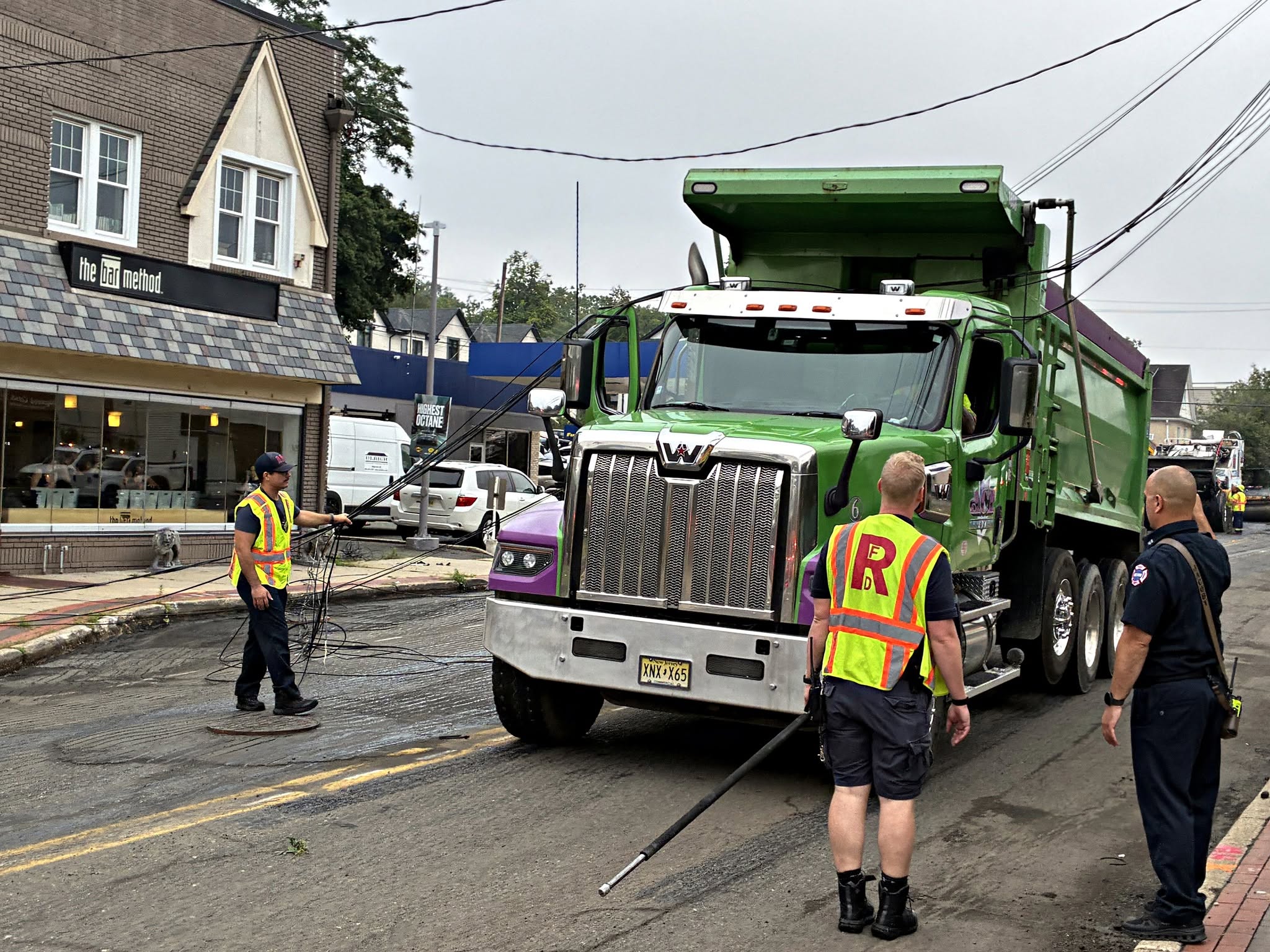 Dump Truck Snags Wires in Bergen County Paving Operation: Quick Response Prevents Major Disruption in Ridgewood 758401057 1696113645850478 7045006443082062701 n