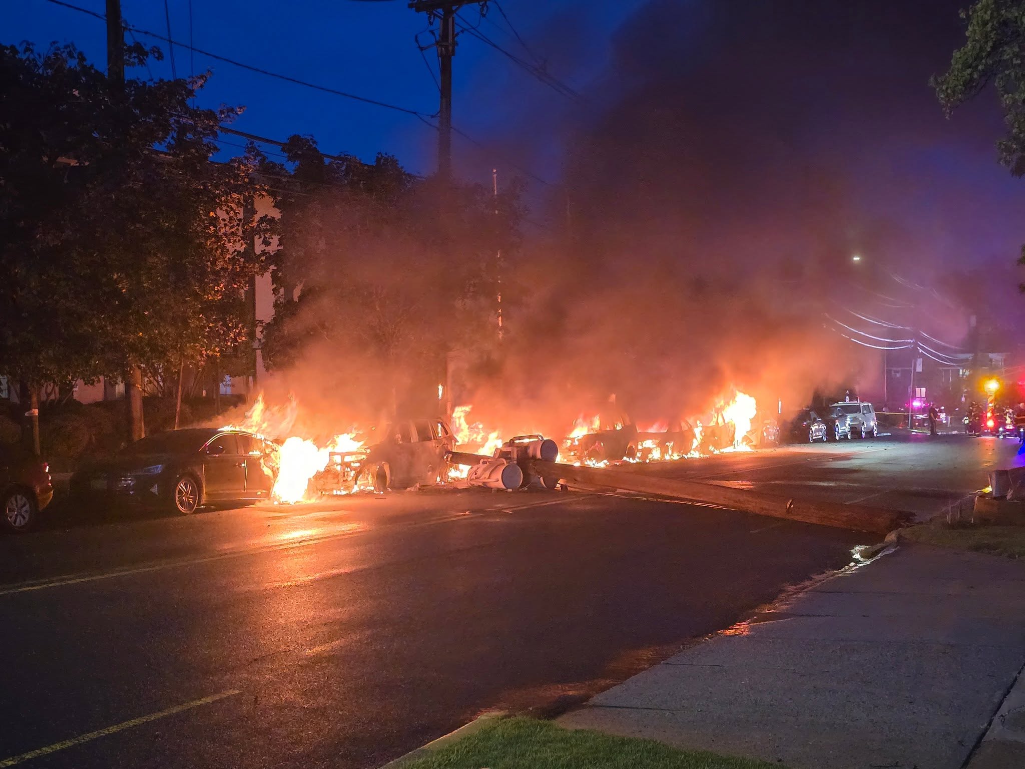 Explosion & Mass Car Fires: Blown Transformer Sparks Chaos in Hackensack 761027231 1443909814437069 5126159101646468961 n