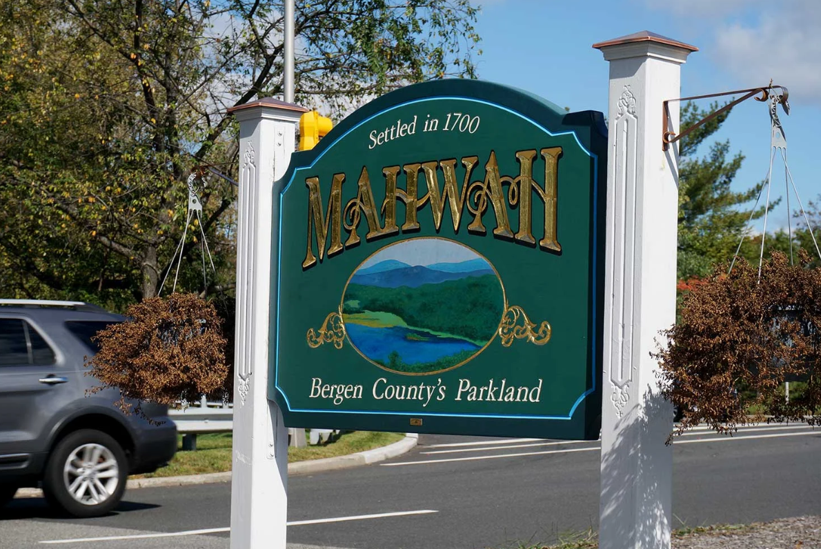 Toll Brothers Steps In: New 60-Unit Townhouse Complex Proposed for Old Mahwah Post Office Site Screenshot 2026 07 05 071121