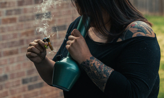 What to Look for When Shopping for Smoking Accessories Online Screenshot 2026 07 10 152321