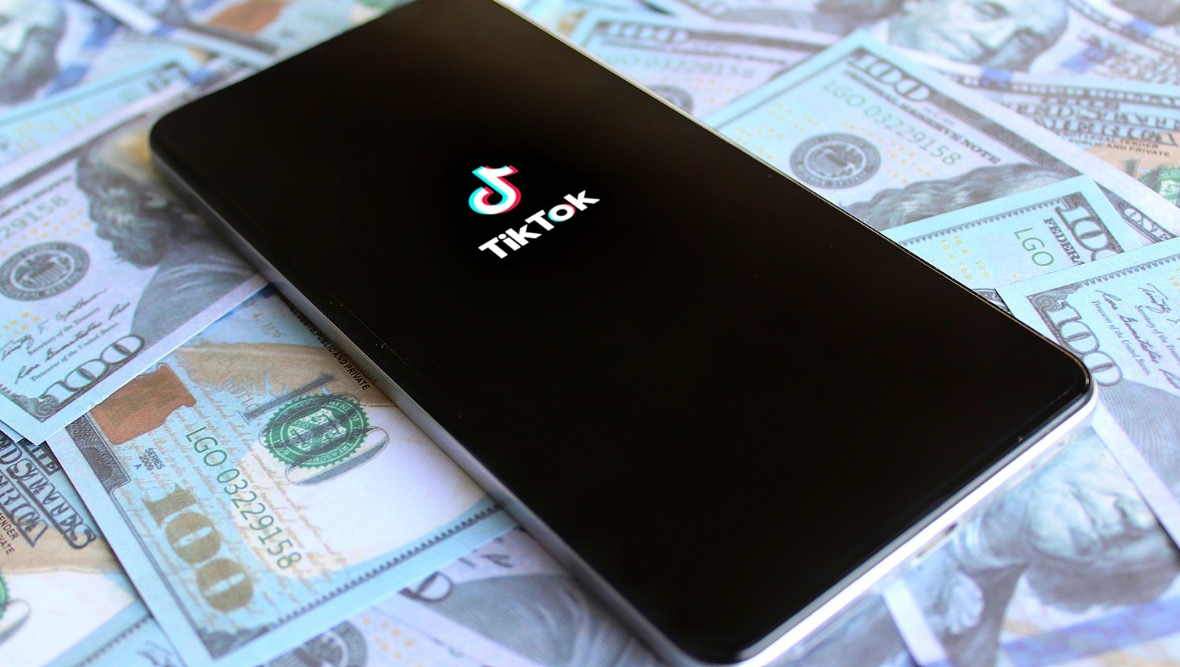 Is TikTok Financial Advice Safe? Why 74% of Viral Money Gurus Are Tanking Your Finances Screenshot 2026 07 18 050433