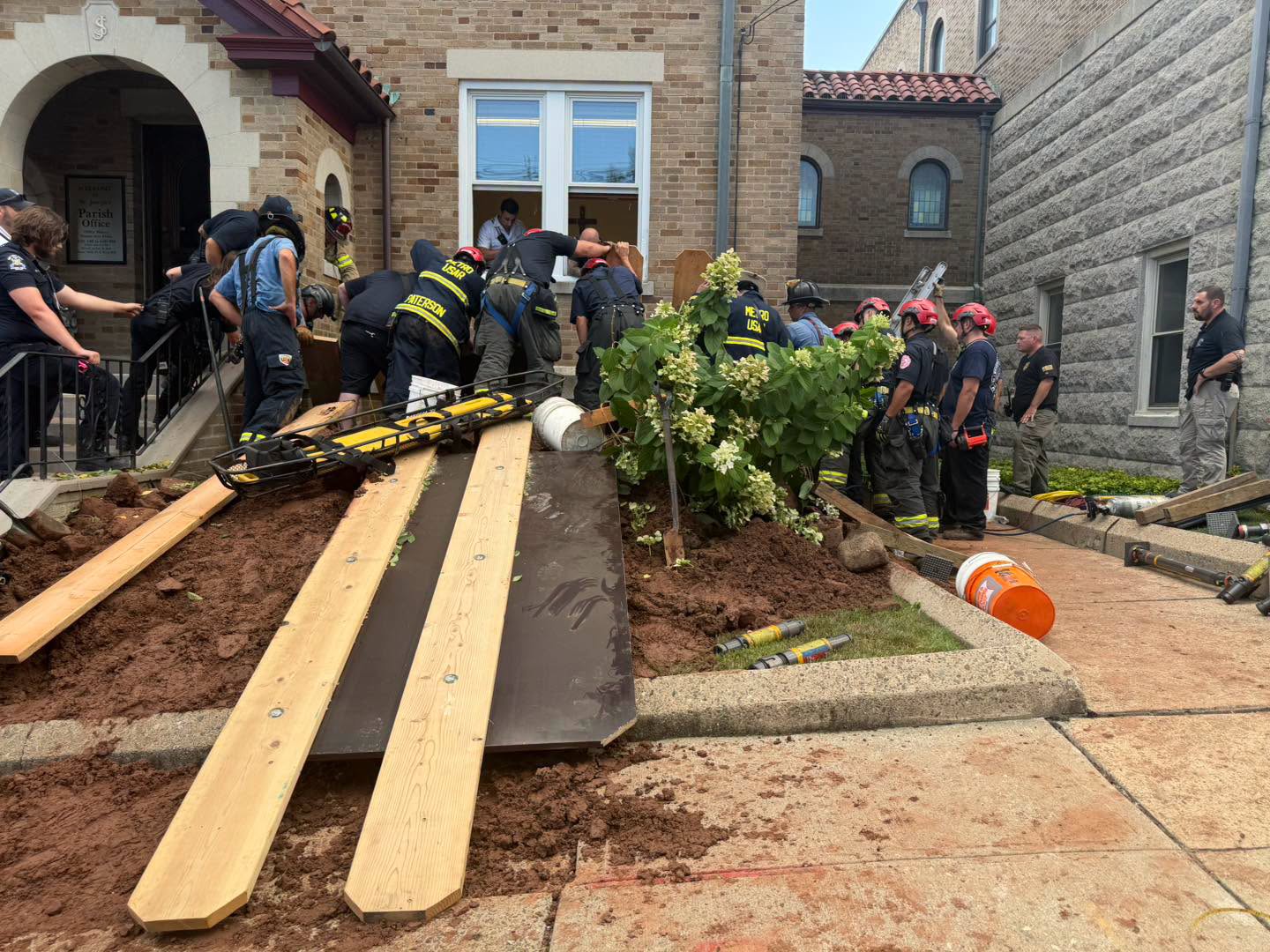 Dramatic Rescue in East Rutherford: Worker Trapped 10 Feet Underground Freed by Special Strike Team 761319502 1032151549513696 7426242995210070268 n
