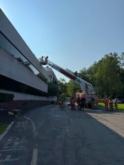 Dramatic Roof Rescue: Firefighters Airlift Injured Worker After Commercial Building Fall in Montvale 774001005 1490142063146783 7571129156390797692 n